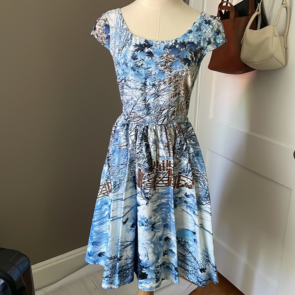 ModCloth All Is Not Frost Dress (S)